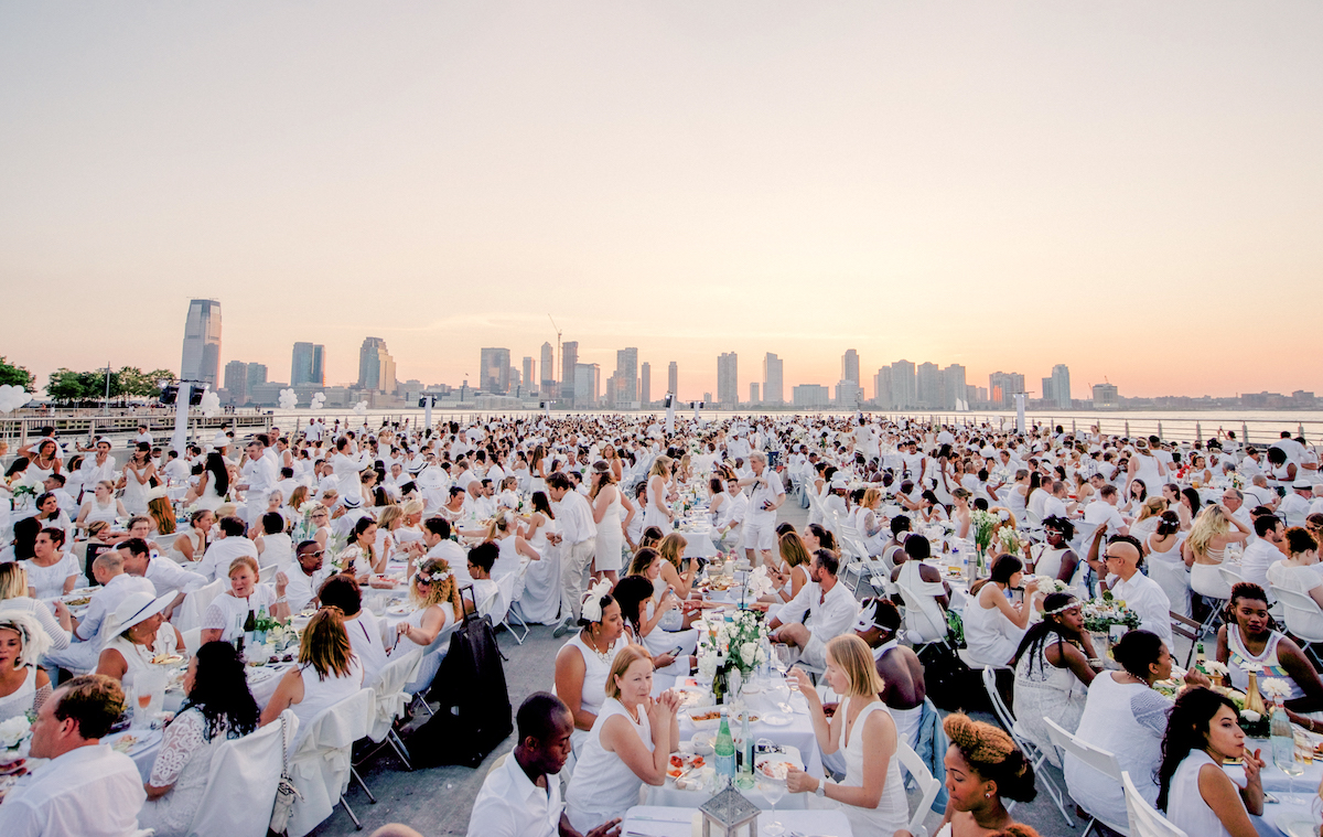 Boston’s Le Diner en Blanc