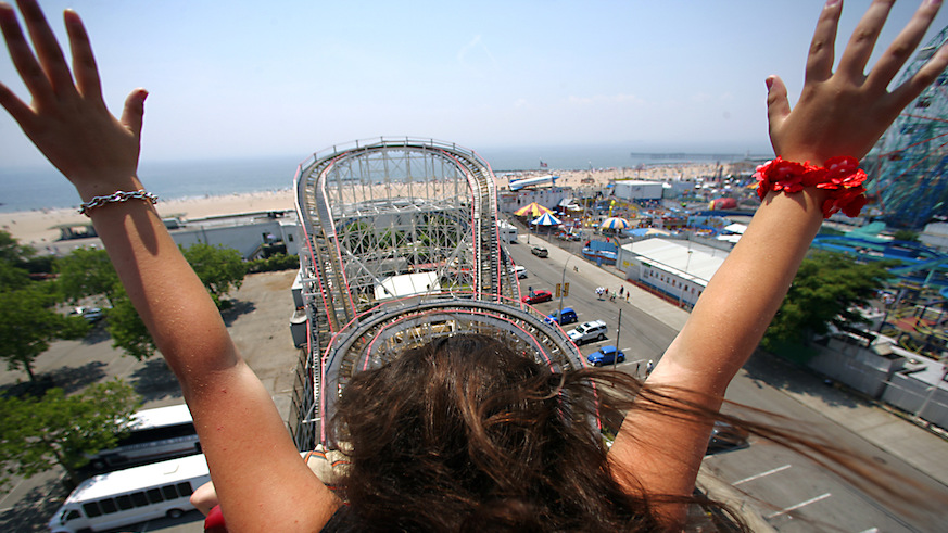 things to do in nyc coney island cyclone rollercoaster