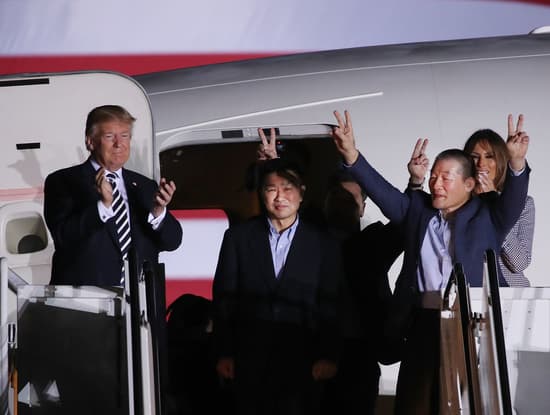 Donald Trump with freed North Korean prisoners