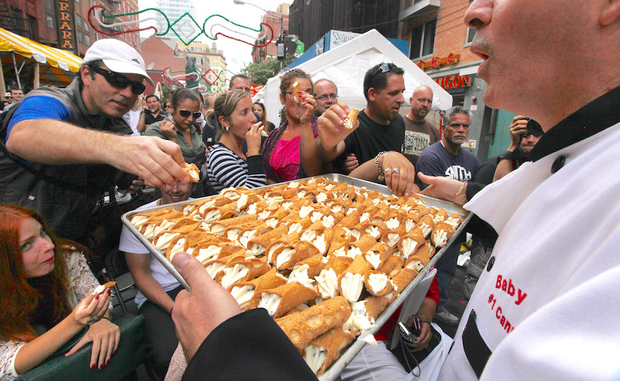 feast of san gennaro nyc little italy street festival