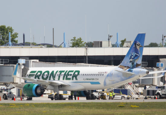 frontier airlines emotional support dog