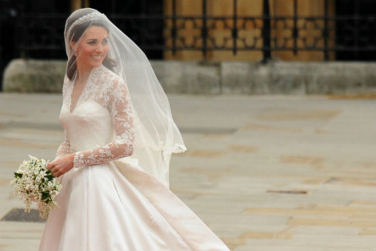 Meghan Markle wedding dress predictions. Will it be like Kate's?