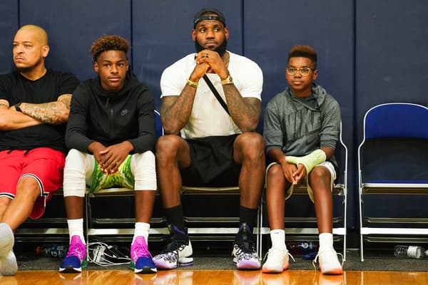 lebron james and kids