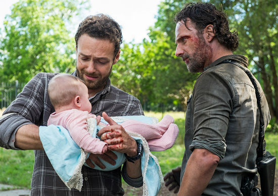 The Walking Dead Midseason Finale Aaron Rick Judith Season 8