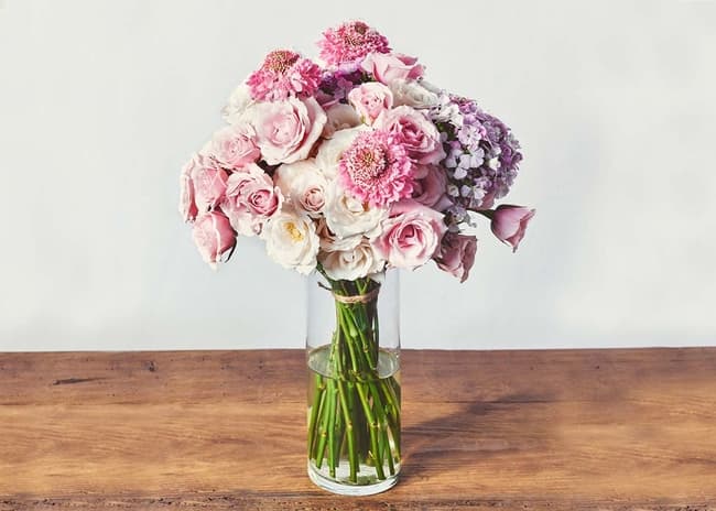 UrbanStems the Pink Champagne bouquet