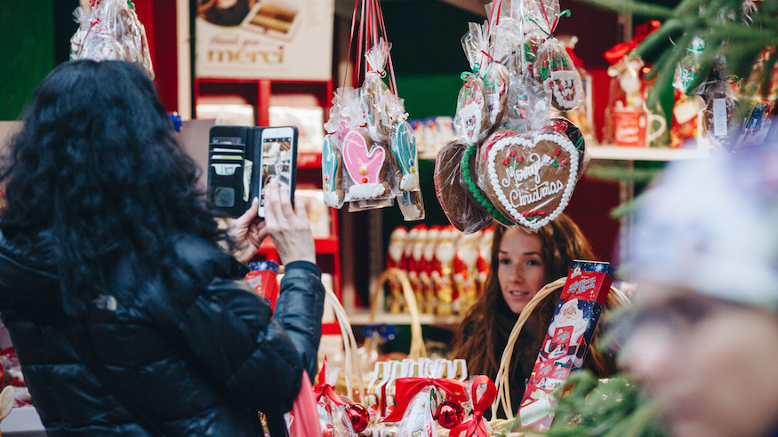 winterfest brooklyn museum 2018 holiday market winter village things to do in nyc